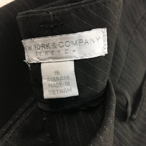 NEW YORK AND COMPANY PINESTRIPED STRETCH DRESS PANTS WOMENS SIZE 16 - Picture 5 of 5